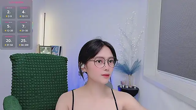 Snapshot of Natasha2025 chatting on November 2025 01:11:01 PM Natasha2025 online show from November 2025 01:11:01 PM