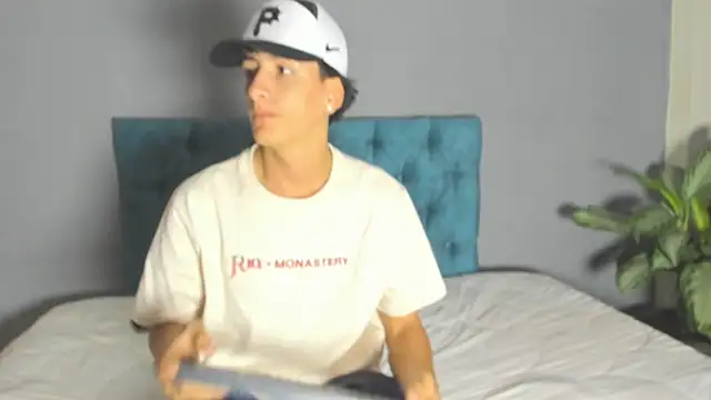 two milkyway online show from January 2025 12:42:01 PM