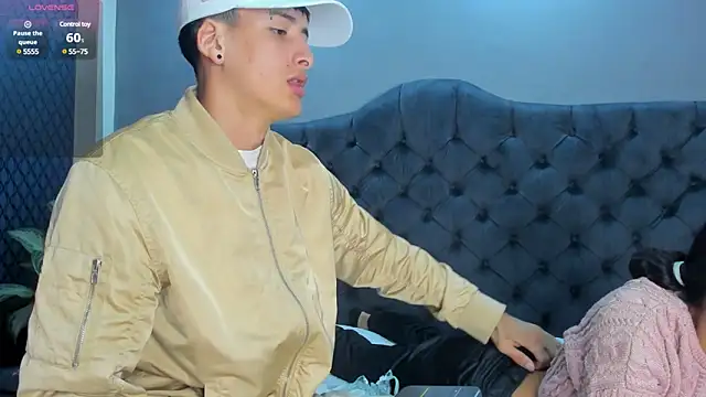 two milkyway online show from March 2025 12:35:02 PM