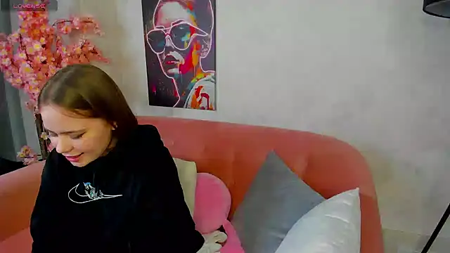 EricaElliott online show from February 2025 04:15:02 AM