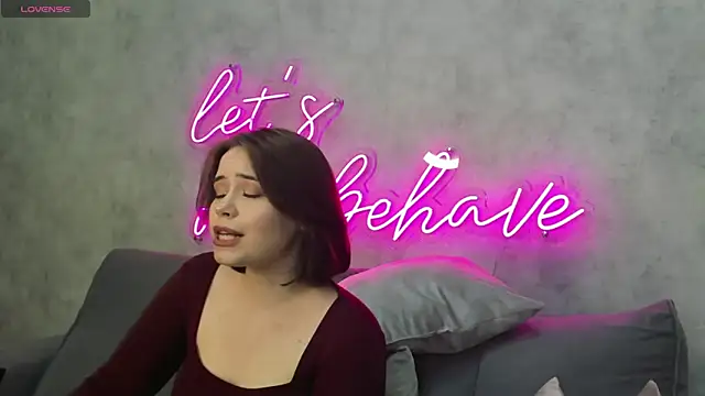 EricaElliott online show from March 2025 01:38:02 PM