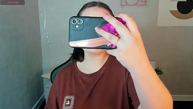 EricaElliott online show from March 2026 09:21:02 AM