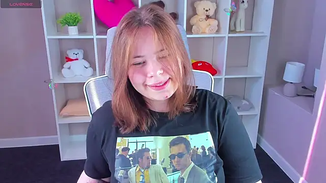 Snapshot of EricaElliott chatting on April 2026 09:35:02 AM EricaElliott online show from April 2026 09:35:02 AM