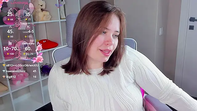 Snapshot of EricaElliott chatting on April 2026 05:30:01 PM EricaElliott online show from April 2026 05:30:01 PM