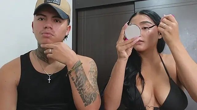 Snapshot of Thiago_x_Sahara chatting on March 2025 01:13:02 PM Thiago x Sahara online show from March 2025 01:13:02 PM