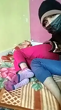 Snapshot of Coupleshow47 chatting on January 2025 07:17:02 PM Coupleshow47 online show from January 2025 07:17:02 PM