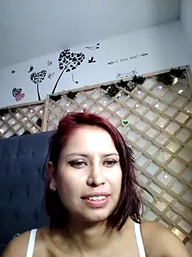 Snapshot of Mia_WAll chatting on January 2025 03:19:01 PM Mia WAll online show from January 2025 03:19:01 PM