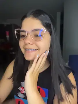 Snapshot of pretty_angela1 chatting on May 2026 12:52:01 AM pretty angela1 online show from May 2026 12:52:01 AM
