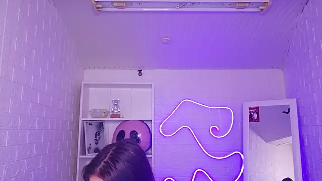 StellaFrost online show from November 2025 04:07:02 PM