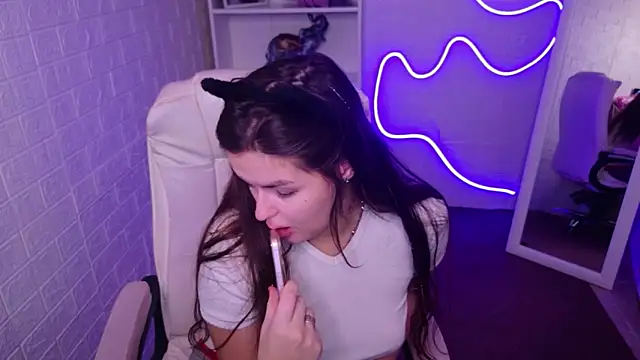 StellaFrost online show from November 2025 04:05:01 PM