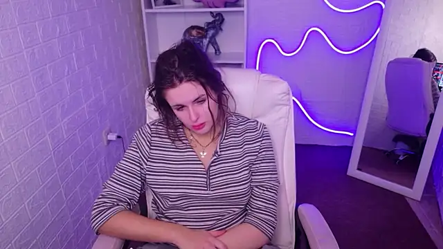 StellaFrost online show from November 2025 04:17:01 PM