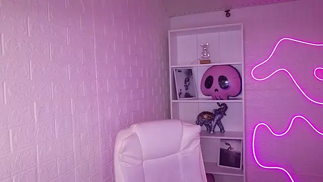 StellaFrost online show from November 2025 04:03:01 PM