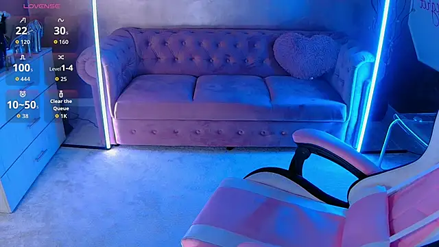 evanew  online show from September 2025 04:23:02 PM