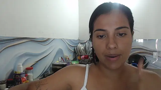 Snapshot of Coral0403 chatting on July 2026 03:04:01 PM Coral0403 online show from July 2026 03:04:01 PM