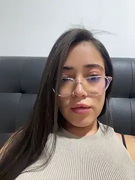 Liam OH online show from April 2026 11:28:01 PM