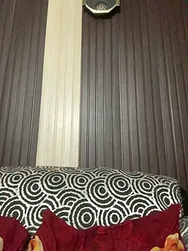 Snapshot of indihotguy chatting on January 2025 02:25:02 PM indihotguy online show from January 2025 02:25:02 PM