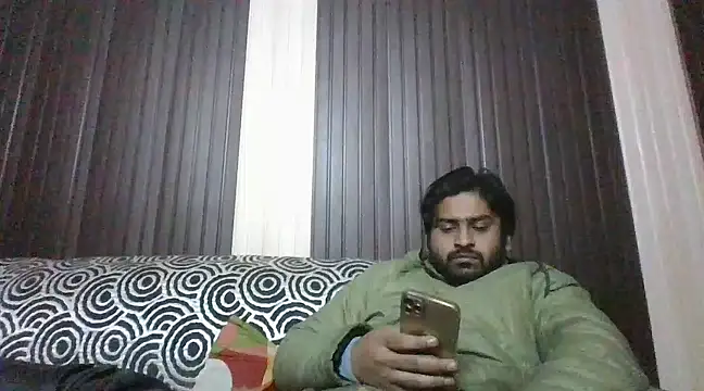 Snapshot of indihotguy chatting on January 2025 11:48:01 AM indihotguy online show from January 2025 11:48:01 AM