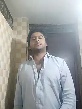 Snapshot of indihotguy chatting on February 2025 08:34:02 PM indihotguy online show from February 2025 08:34:02 PM