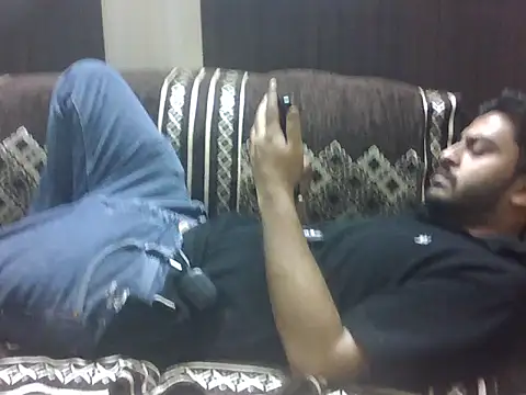 indihotguy online show from April 2026 07:06:01 AM