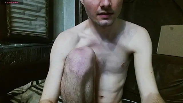 Snapshot of feelingverynaughty chatting on January 2026 06:01:01 PM feelingverynaughty online show from January 2026 06:01:01 PM