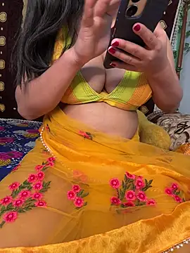 Snapshot of soumita chatting on February 2025 06:26:01 PM soumita online show from February 2025 06:26:01 PM