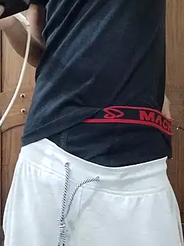 fakelove95 online show from October 2025 09:05:02 PM