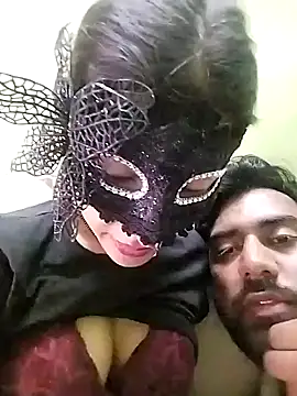 insta hotpair online show from February 2025 04:48:02 PM