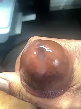 MrLatinKing online show from January 2025 03:05:02 PM