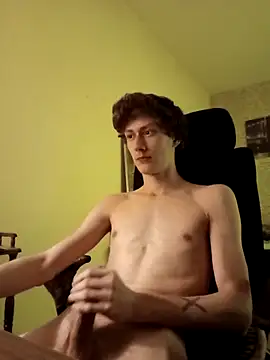 HalloMarcy online show from October 2025 01:00:02 AM