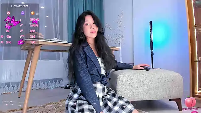 Max level online show from December 2024 01:42:02 PM