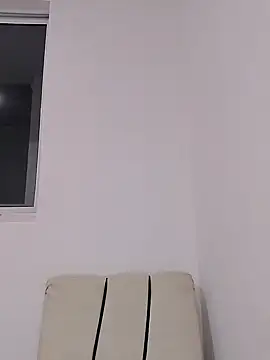 Brendabluee online show from January 2025 01:27:01 AM