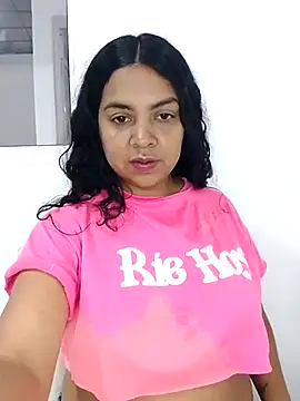 Brendabluee online show from February 2025 12:49:01 PM