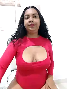 Brendabluee online show from February 2025 09:32:01 PM