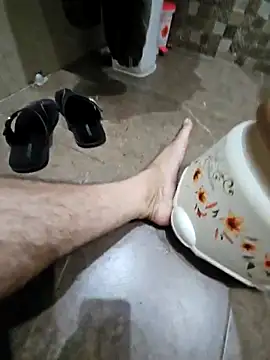 Snapshot of pyasevickybabu563 chatting on March 2025 06:43:01 AM pyasevickybabu563 online show from March 2025 06:43:01 AM