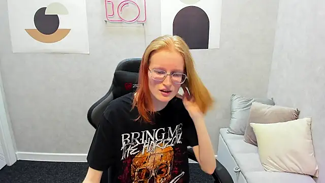 ElizabethHarpper online show from January 2025 04:34:01 AM