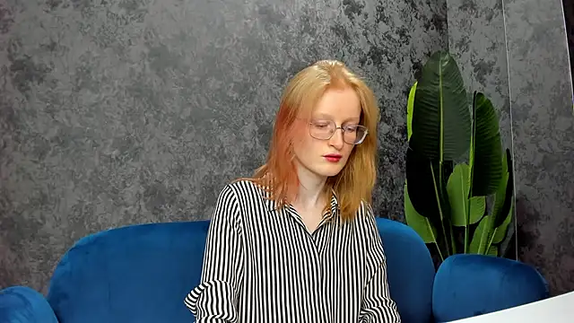 ElizabethHarpper online show from February 2025 08:02:02 AM