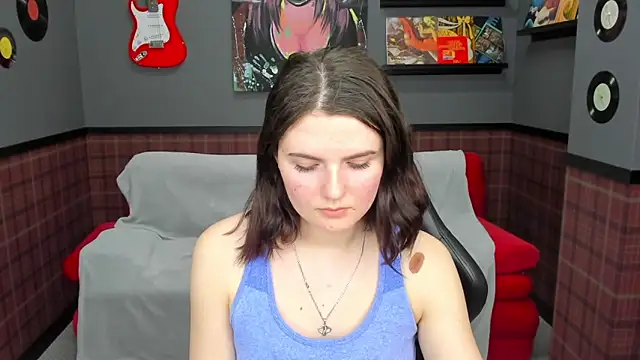 Snapshot of CharlotteMitchell chatting on February 2025 02:57:01 PM CharlotteMitchell online show from February 2025 02:57:01 PM