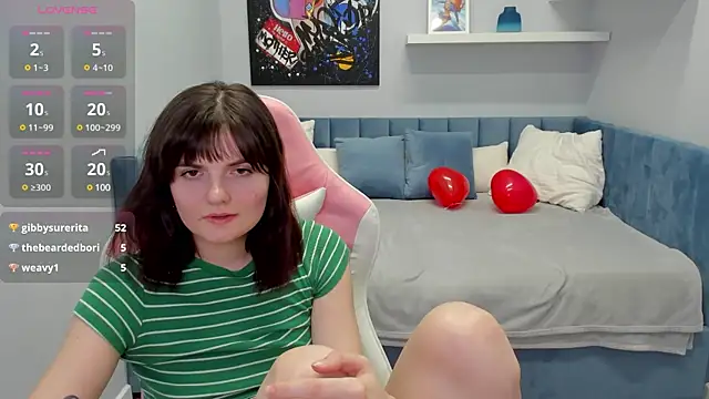 Snapshot of CharlotteMitchell chatting on February 2025 01:53:02 PM CharlotteMitchell online show from February 2025 01:53:02 PM