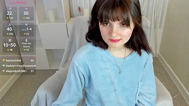 Snapshot of CharlotteMitchell chatting on March 2025 11:17:01 AM CharlotteMitchell online show from March 2025 11:17:01 AM