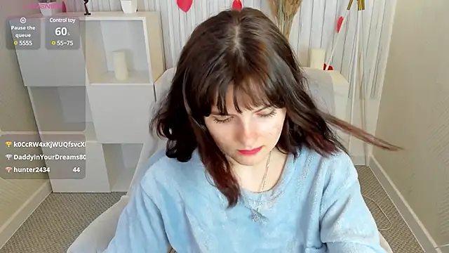 Snapshot of CharlotteMitchell chatting on March 2025 02:23:02 PM CharlotteMitchell online show from March 2025 02:23:02 PM