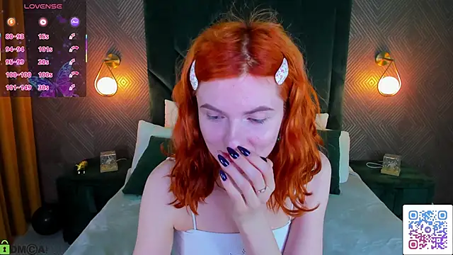 CharlotteMitchell online show from November 2025 09:20:01 AM