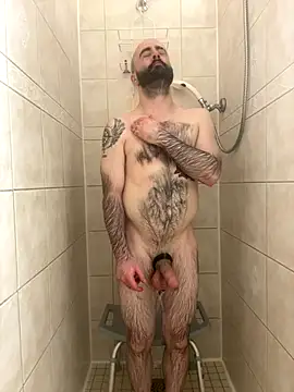 Faded-Solo online show from October 2025 01:31:02 AM