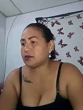 Snapshot of Abigail_BigTits chatting on March 2025 02:31:02 AM Abigail BigTits online show from March 2025 02:31:02 AM