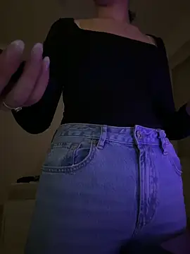 sofiaklf69  online show from February 2025 12:51:01 AM