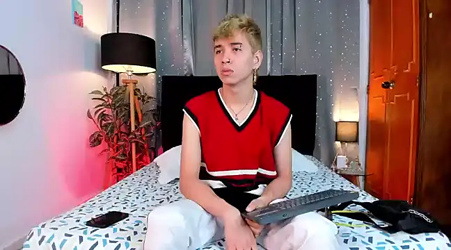 Brian-Ausslos online show from January 2025 04:36:02 AM