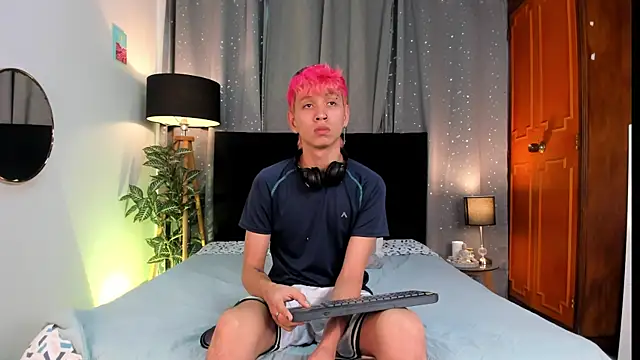 Brian-Ausslos online show from March 2025 04:43:02 AM