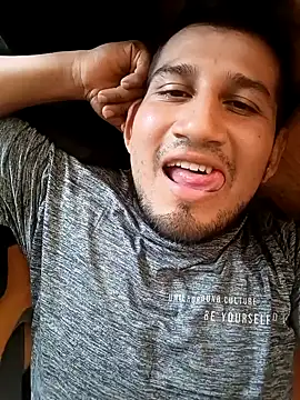 jonas90 online show from December 2024 04:08:02 PM