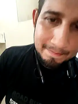 jonas90 online show from March 2025 06:39:02 PM