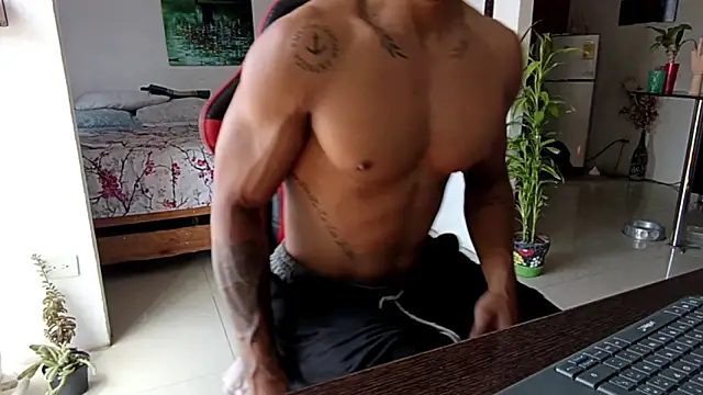 Adam Valenciia online show from March 2026 06:23:01 PM