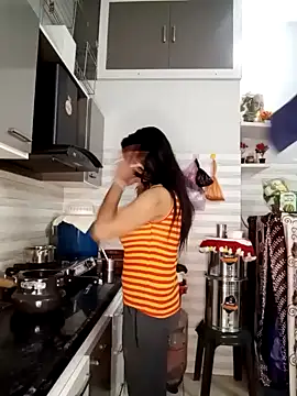 Best-Couple online show from January 2025 05:26:02 AM